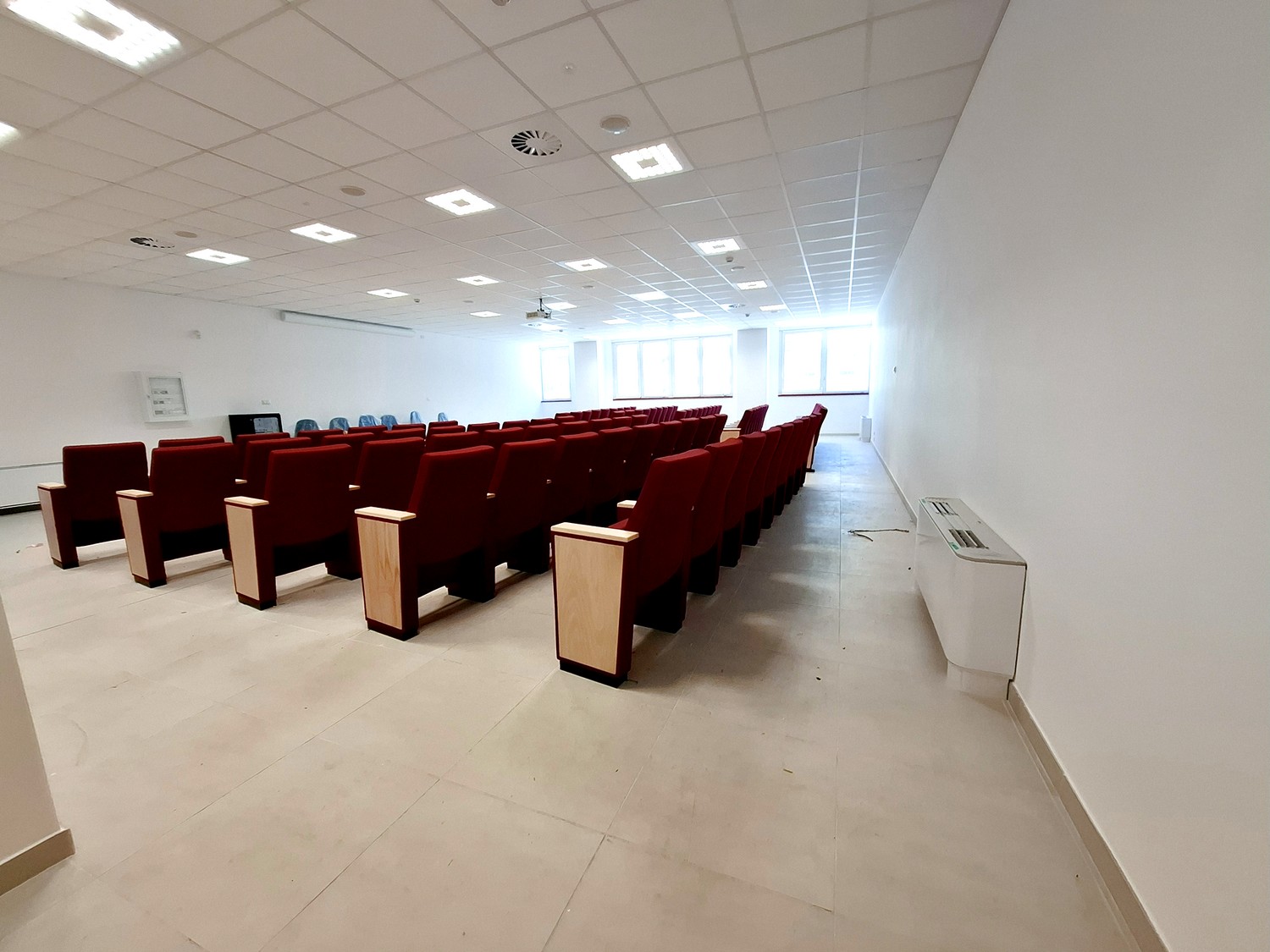 Aula-Magna-e-Aule-Multimediali-04